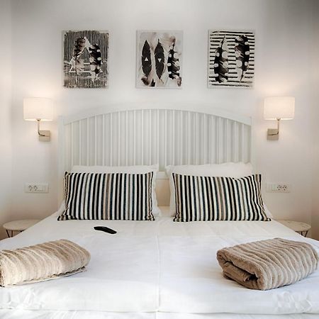 Seafront Rooms Koluna Komiža Eksteriør billede