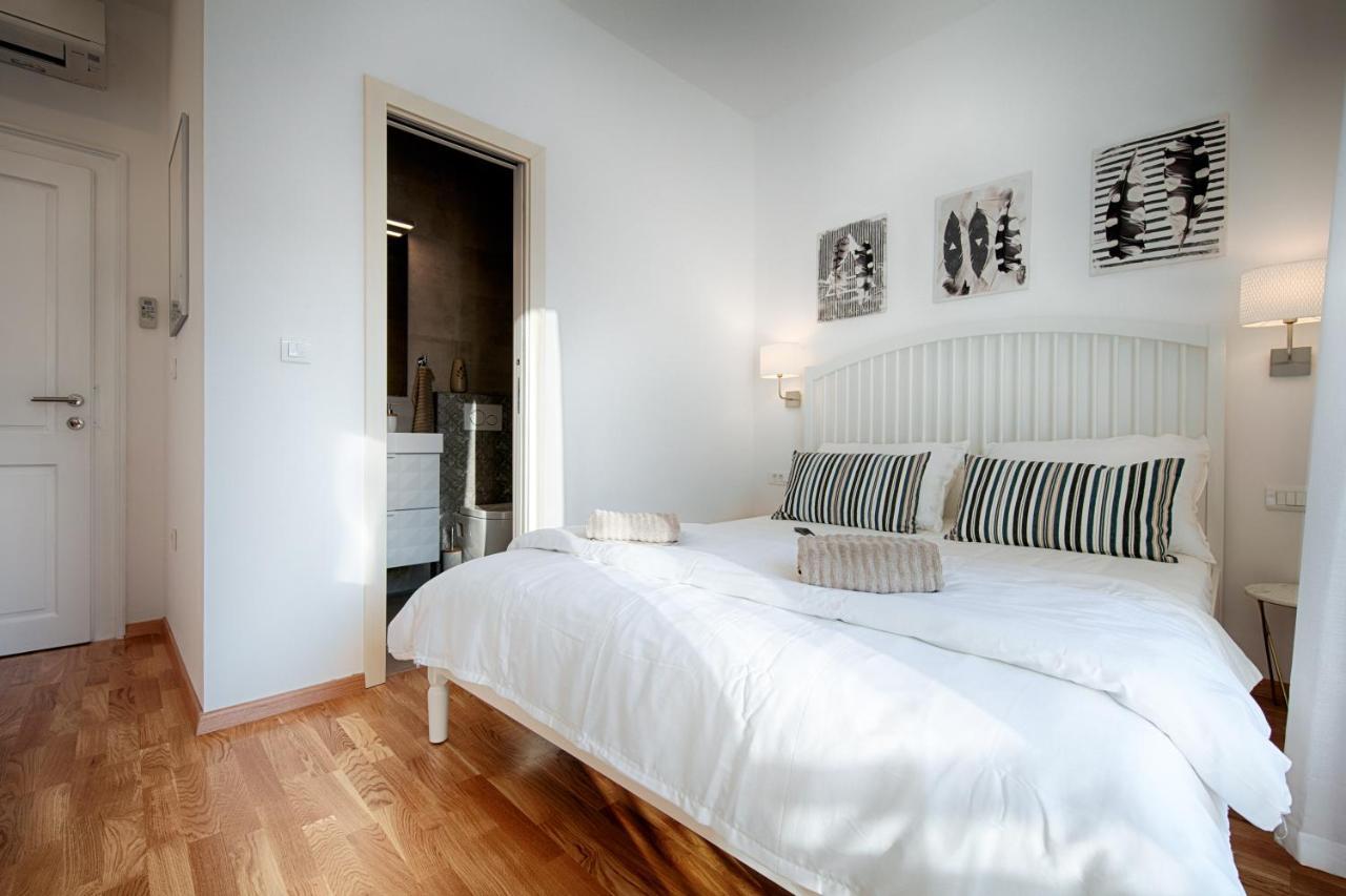 Seafront Rooms Koluna Komiža Eksteriør billede