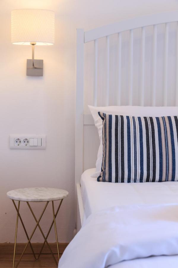 Seafront Rooms Koluna Komiža Eksteriør billede